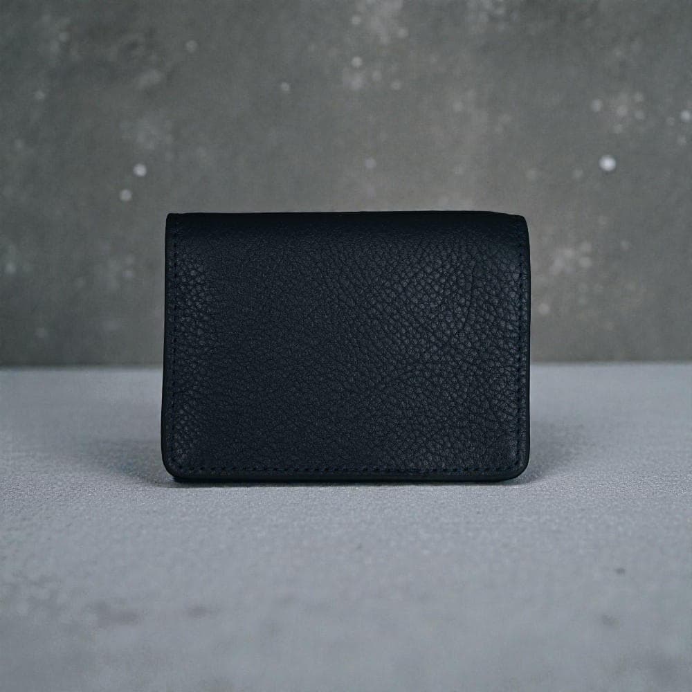 Zays Premium Leather Magnetic Card Holder - Slim and Eco-Friendly Mini Wallet for Unisex - Handmade Secure Compact and Stylish Design (ZCW120-Dark Grey)