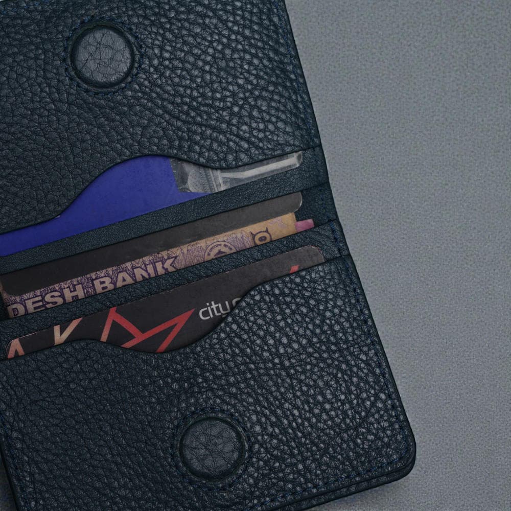 Zays Premium Leather Magnetic Card Holder - Slim and Eco-Friendly Mini Wallet for Unisex - Handmade Secure Compact and Stylish Design (ZCW120-Dark Grey)