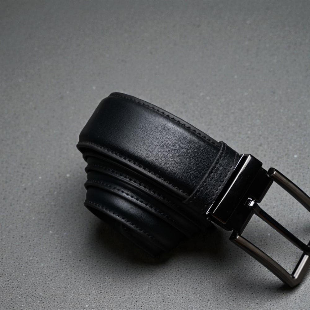Zays Handcrafted Leather Belt for Men - Full-Grain Cowhide Adjustable Fit Stylish and Long-Lasting Designed for Office Traditional and Casual Use - Sweat-Resistant Anti-Crack Build Ideal for Daily Wear BS103-BC119-Black