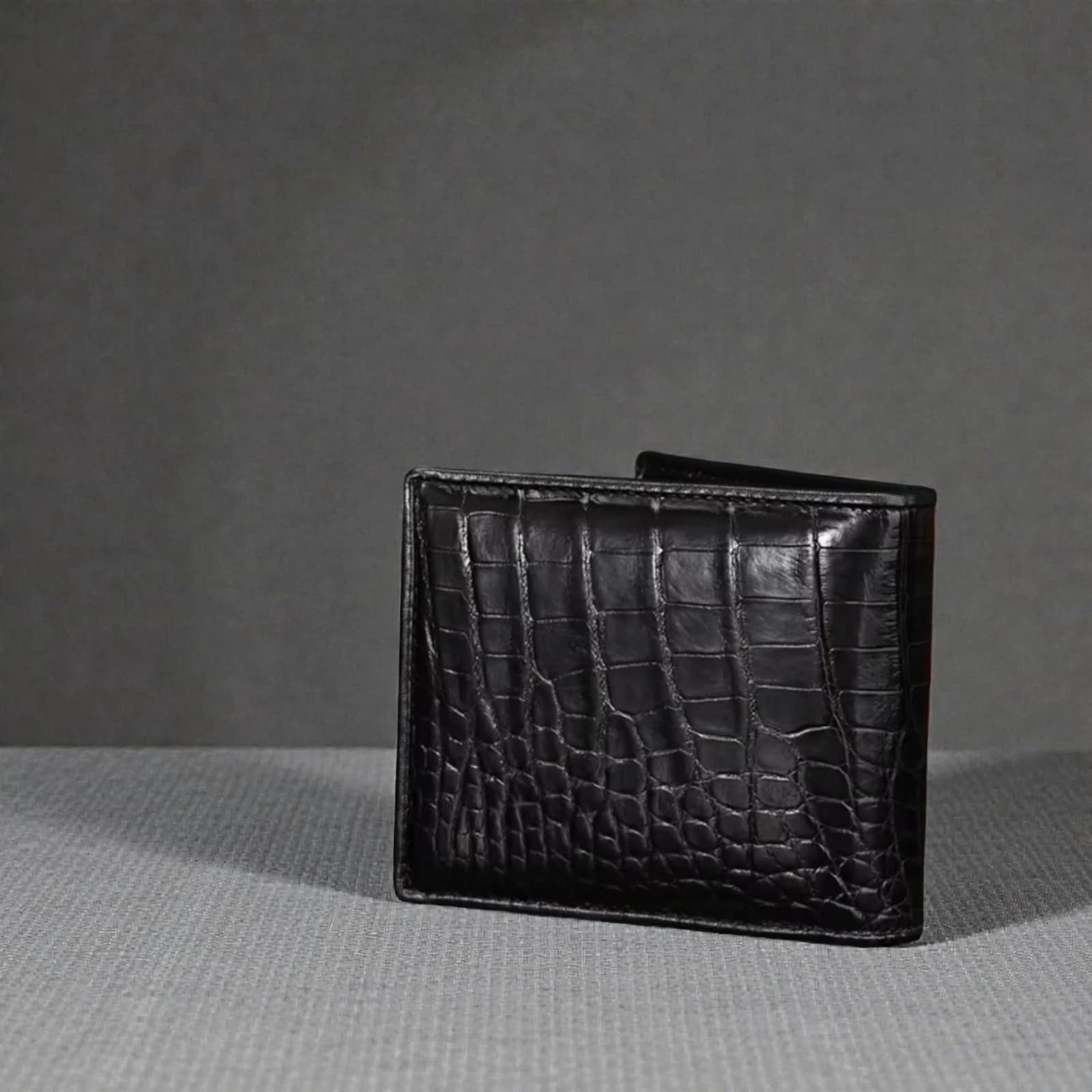 ZAYS Premium Handcrafted Crocodile Embossed Leather Bifold Wallet for Men And Women - Super Slim Durable Stylish Short Wallet - ZSW122-Black