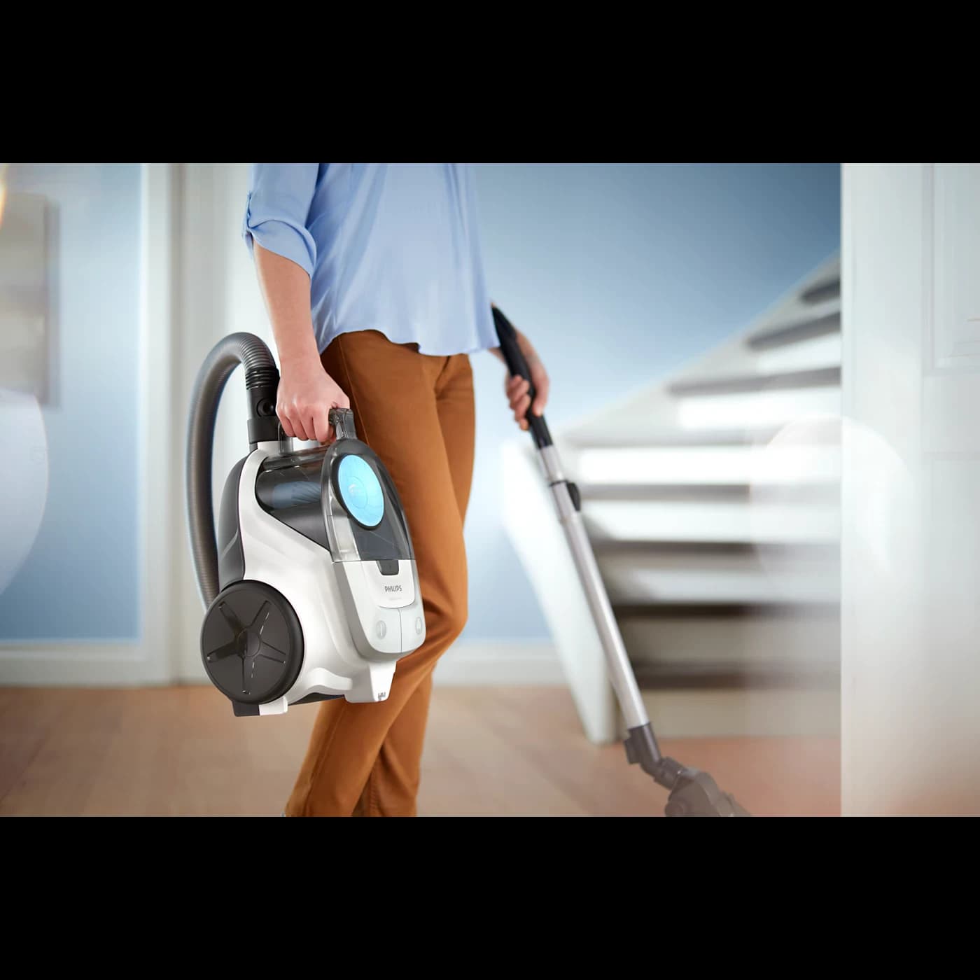 PHILIPS 1.3L Vacuum Cleaner (XB2023)