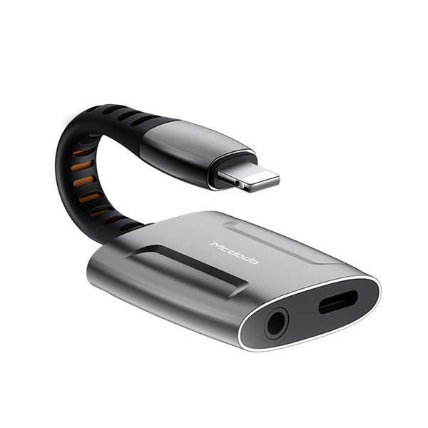 Picture of Mcdodo Lightning to Lightning & 3.5mm Audio Adapter Converter