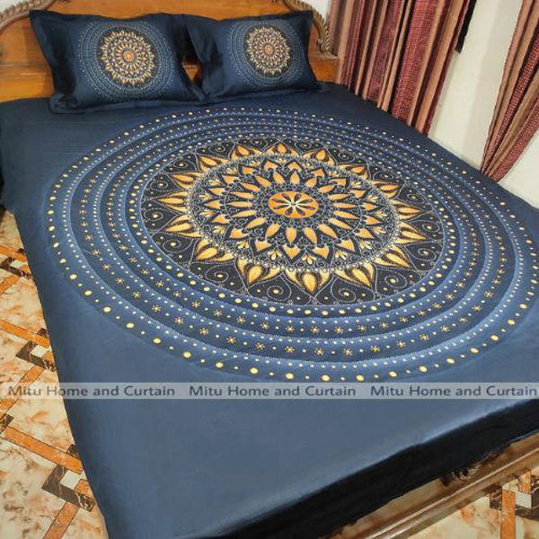 Picture of King Size Full Panel Cotton Bedsheet Set with Pillow Covers Chador Set (Black)
